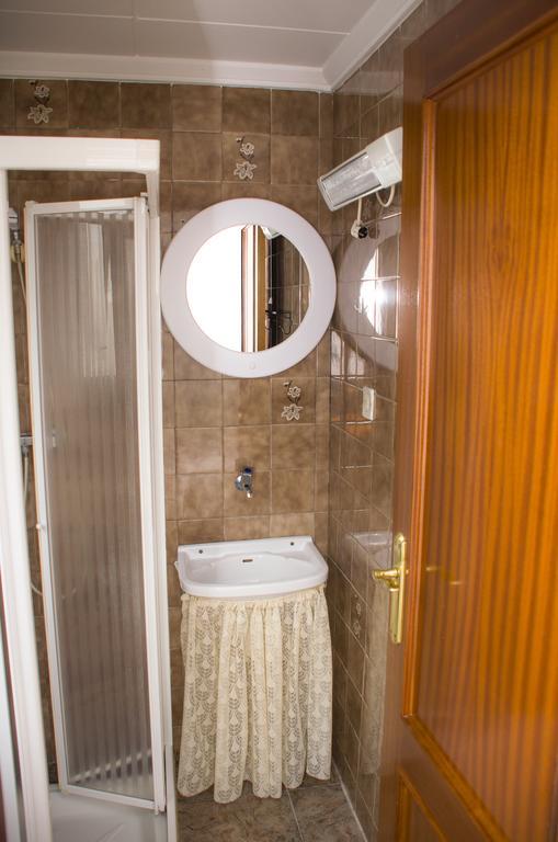 Casa Marifina Hotel Enguera Eksteriør billede